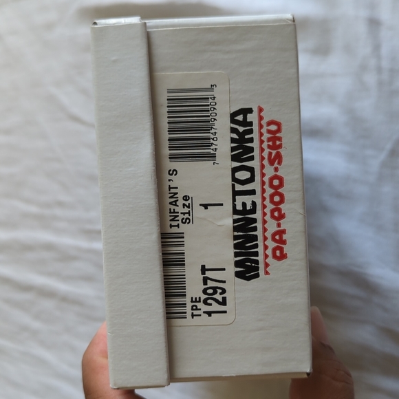 Minnetonka Tan Suede Bootie Infant Size 1 - Picture 6 of 6